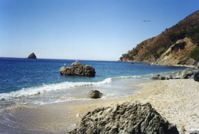 Nous avons beaucoup fréquenté cette plage de 84 à 2000 quand nous allions en vacances au Brusc